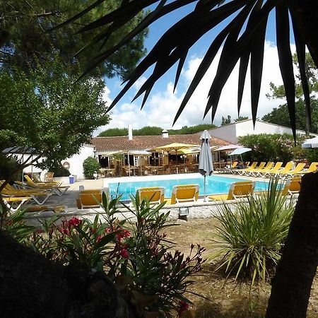 Hotel Les Gollandieres Le Bois-Plage-en-Re Exterior photo