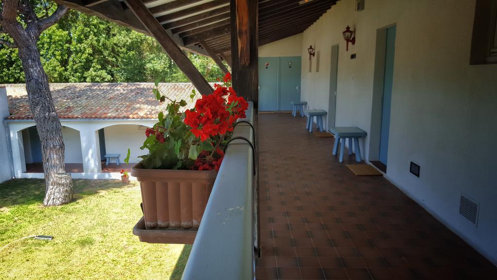 Hotel Les Gollandieres Le Bois-Plage-en-Re Exterior photo
