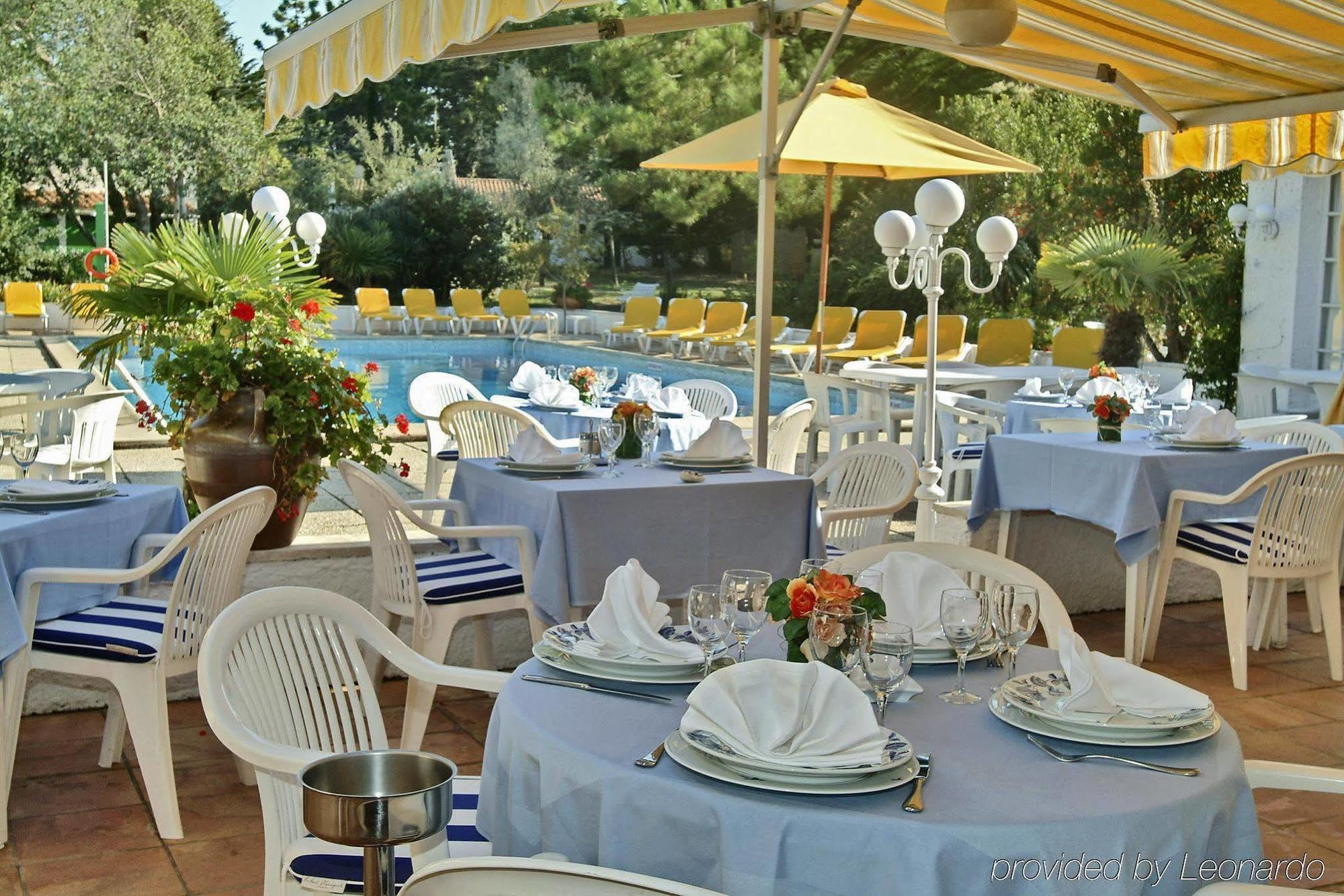 Hotel Les Gollandieres Le Bois-Plage-en-Re Restaurant photo